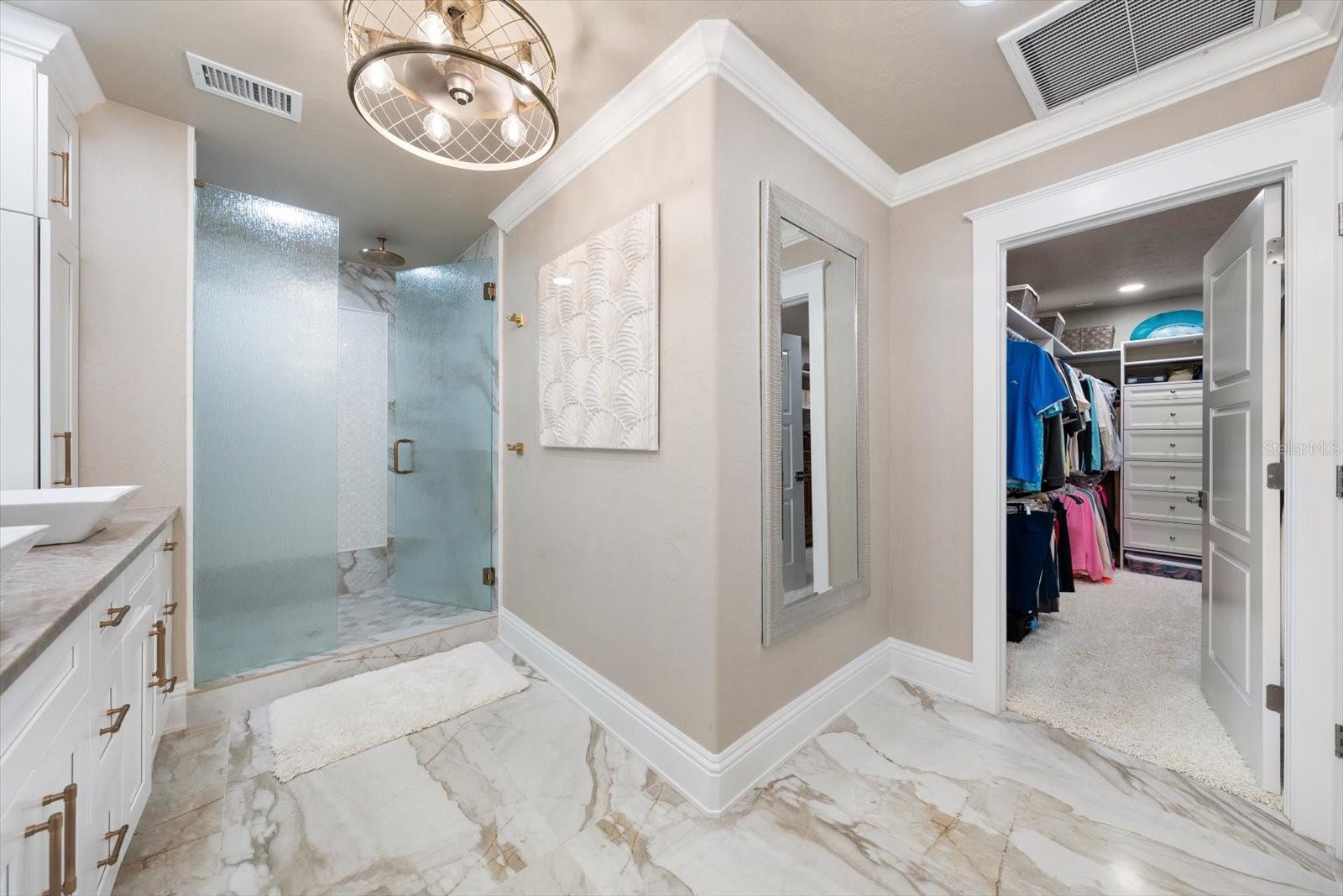 Listing photo id 34 for 540 20th Avenue