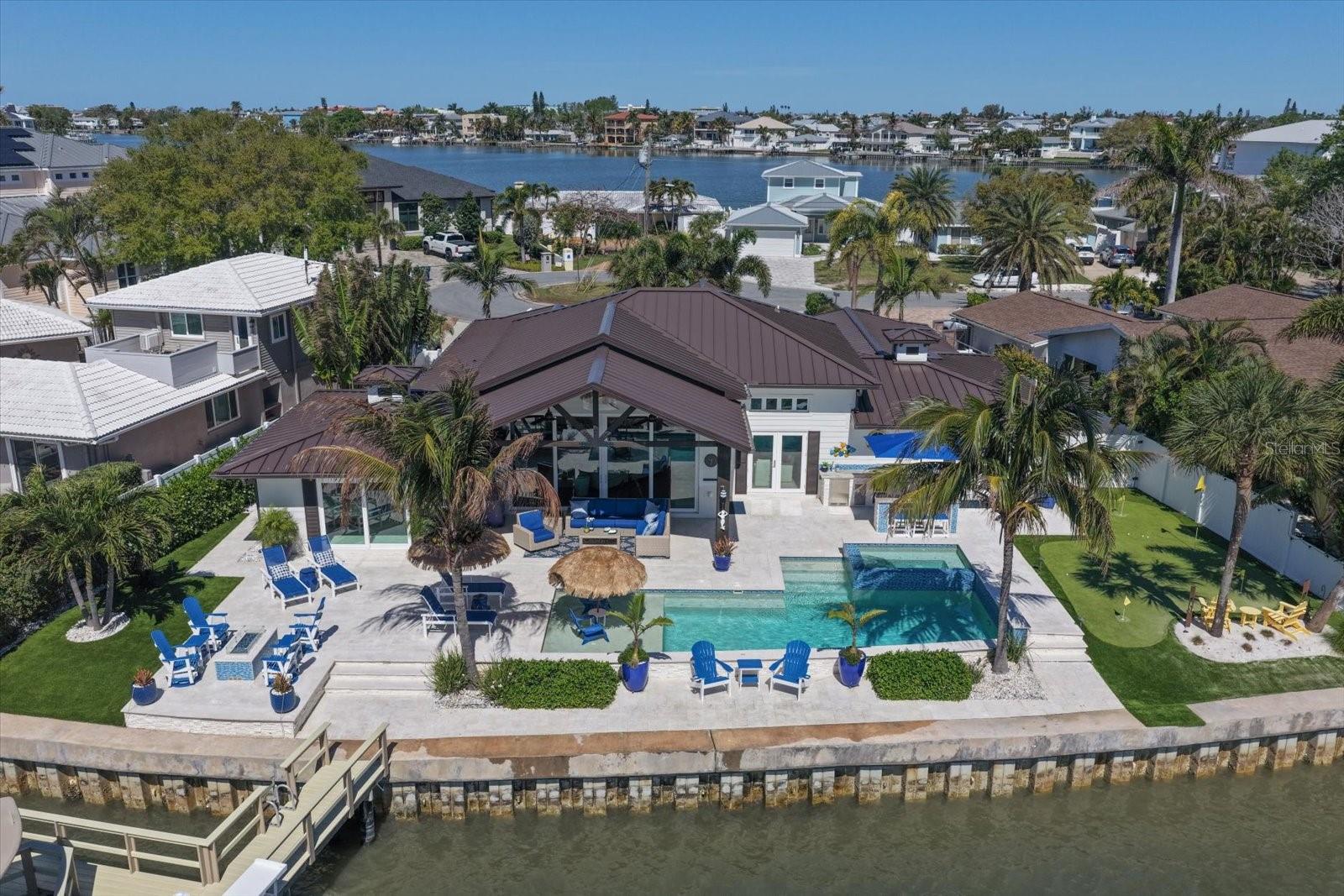 Listing photo id 3 for 540 20th Avenue