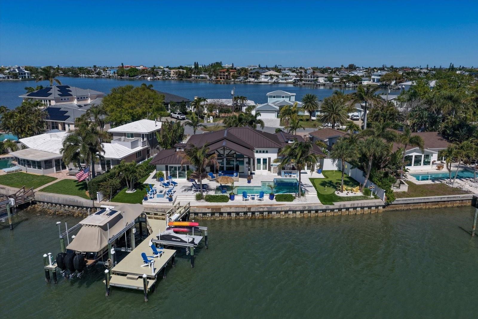 Listing photo id 76 for 540 20th Avenue