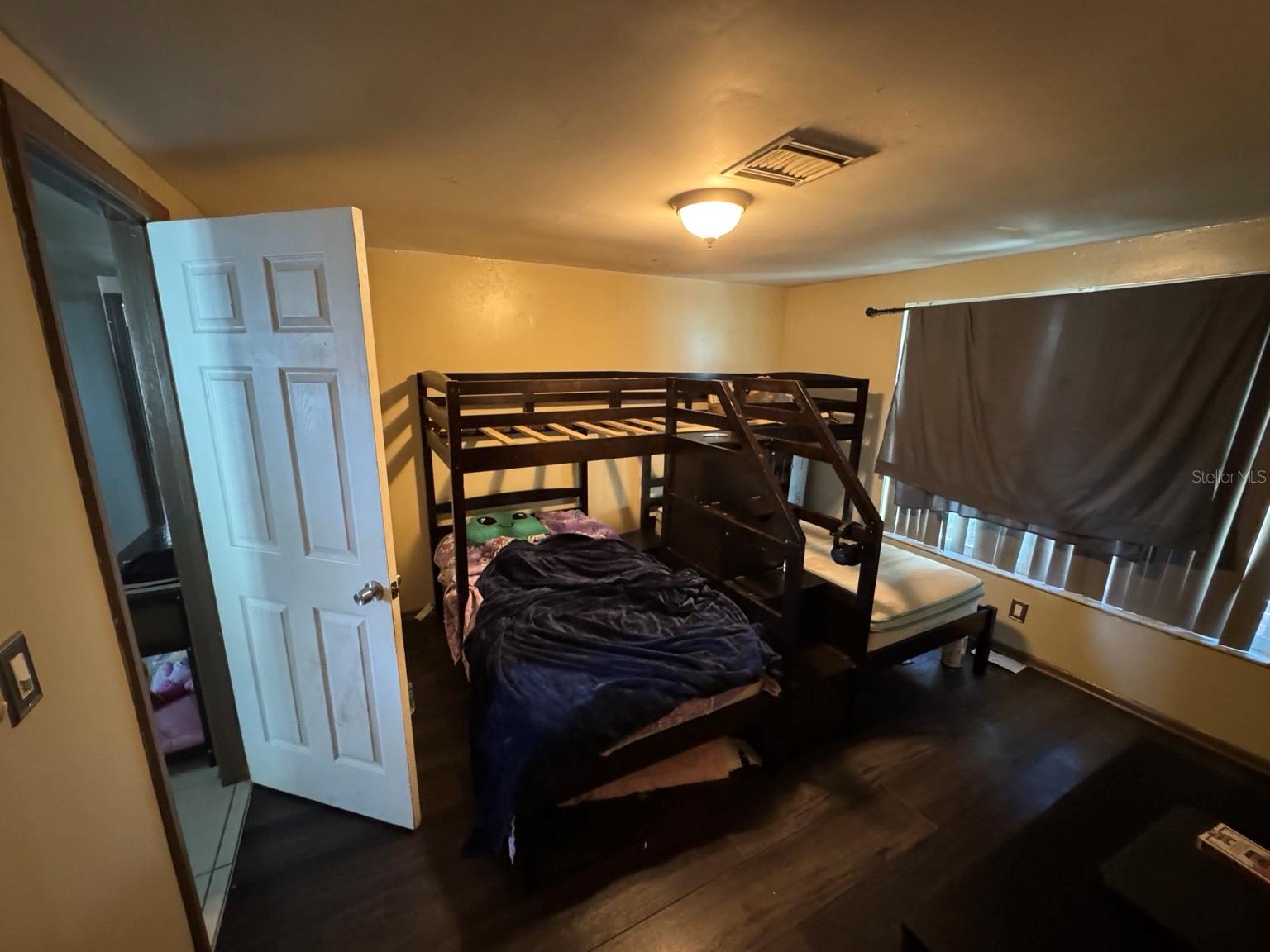 Image 13 of 35 For 9040 Crabtree Lane