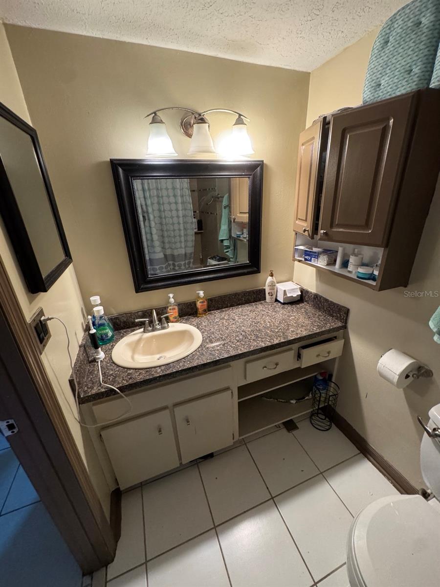 Image 19 of 35 For 9040 Crabtree Lane