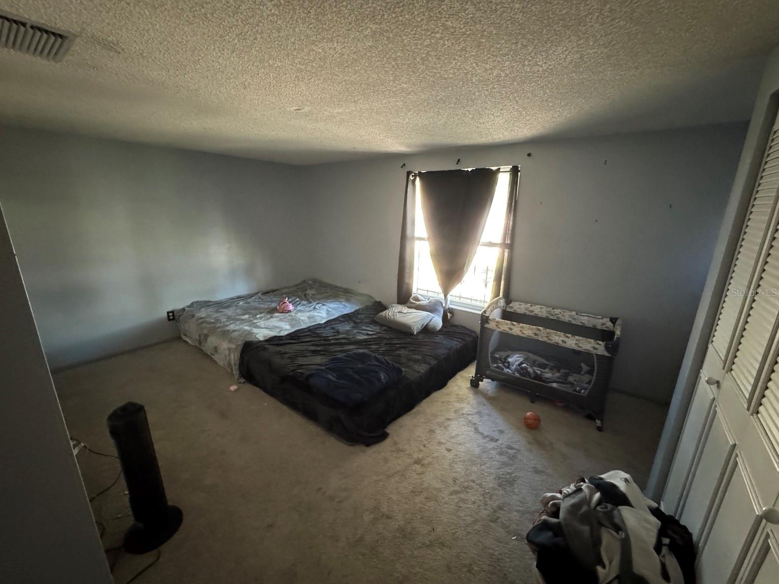 Image 22 of 35 For 9040 Crabtree Lane