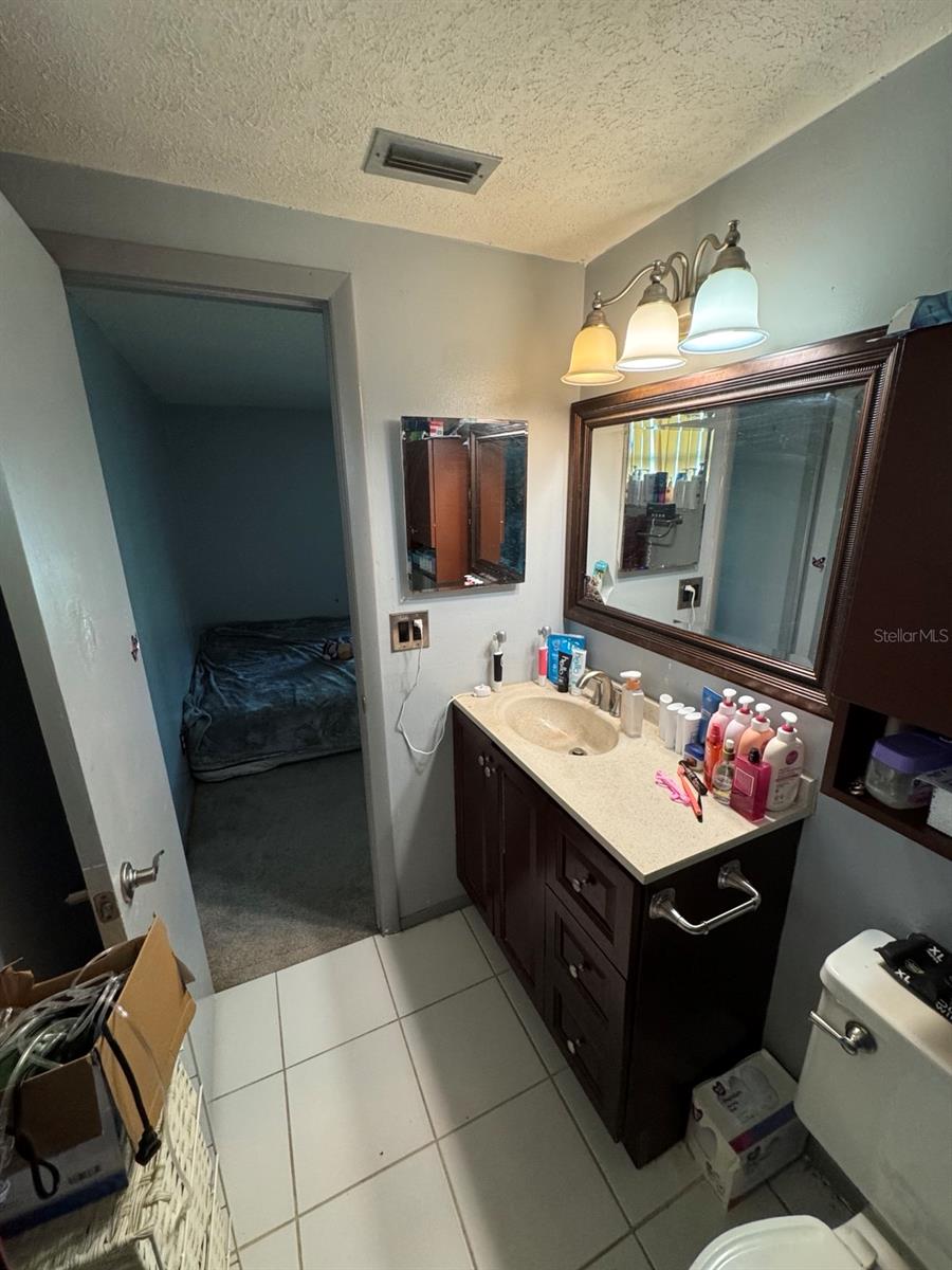 Image 24 of 35 For 9040 Crabtree Lane