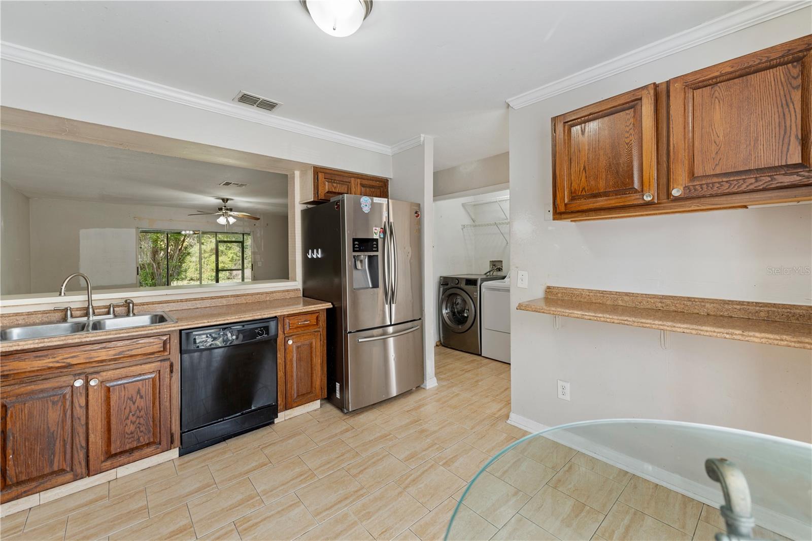 Image 15 of 42 For 16110 Rambling Vine Drive W