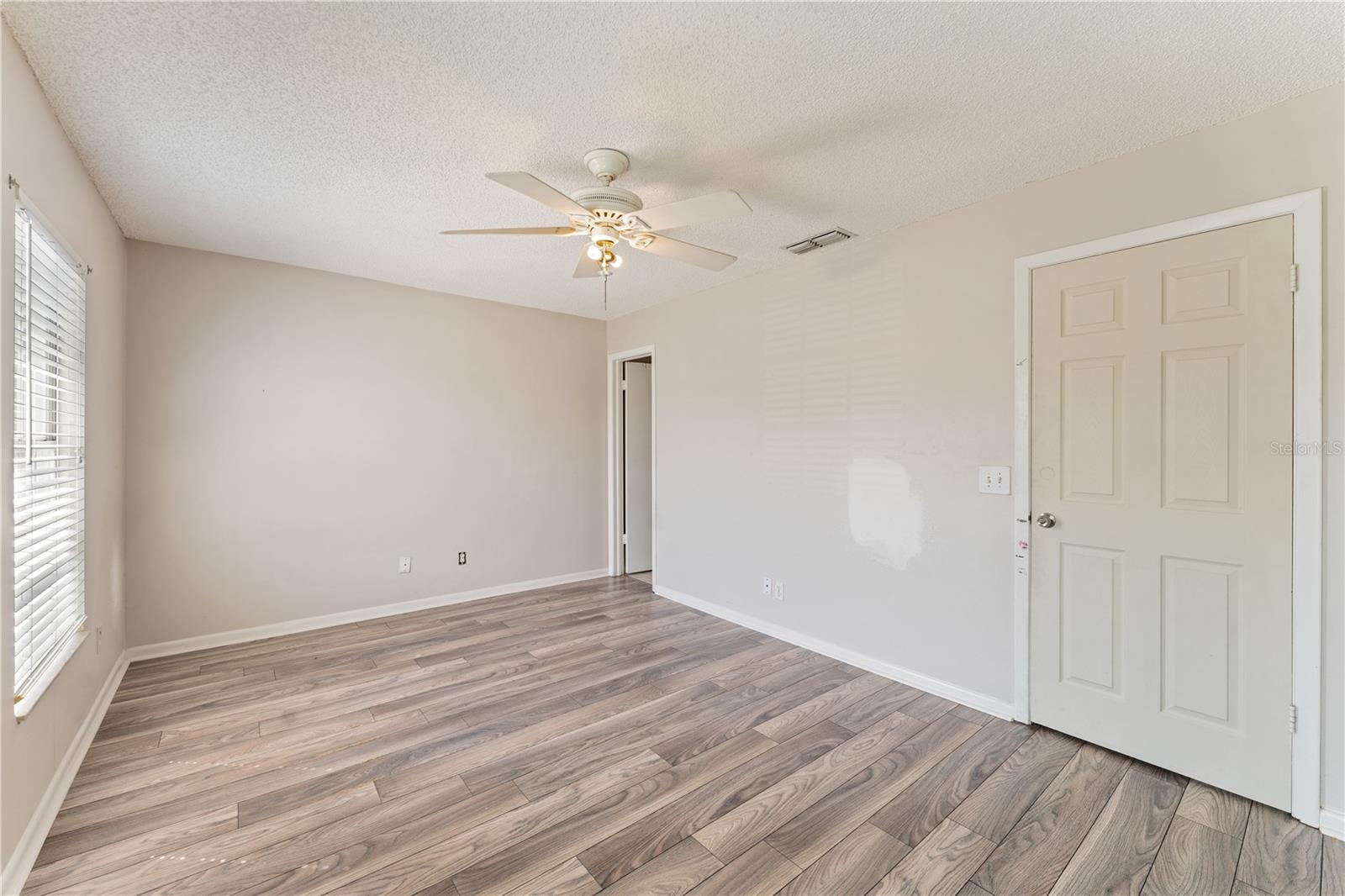 Image 24 of 42 For 16110 Rambling Vine Drive W