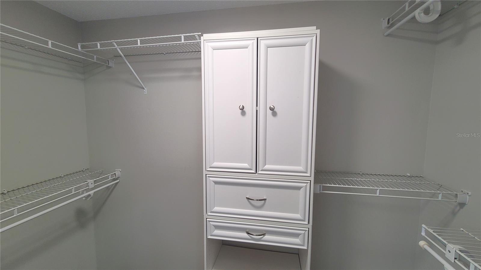 Image 21 of 29 For 5938 Birchwood Drive