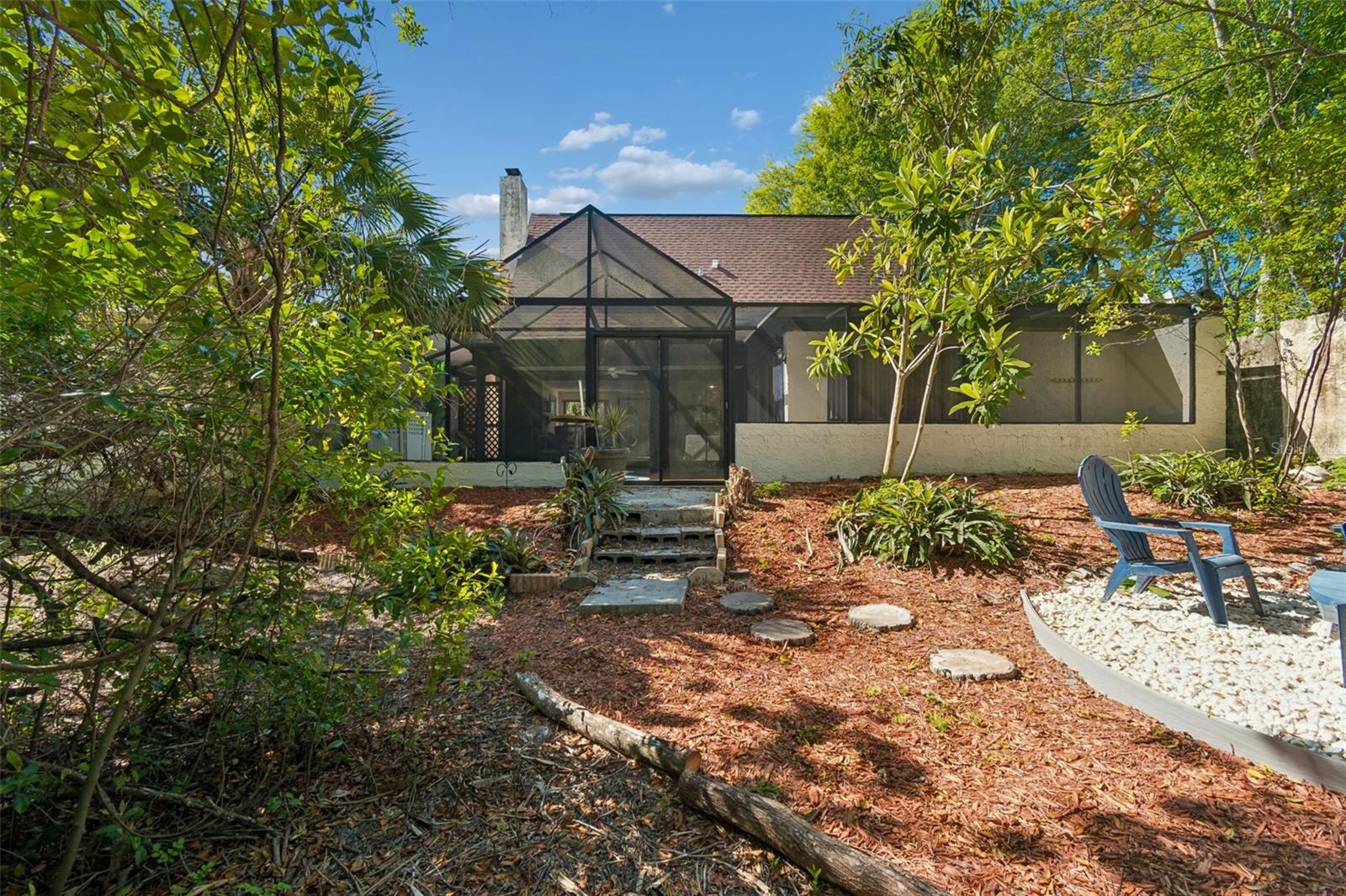 Image 43 of 67 For 7501 Woodbox Row