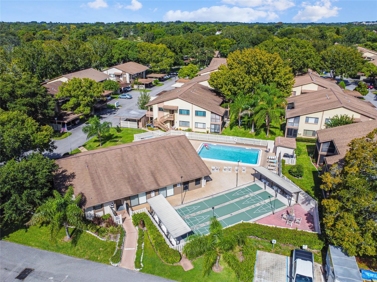 Image 52 of 67 For 7501 Woodbox Row