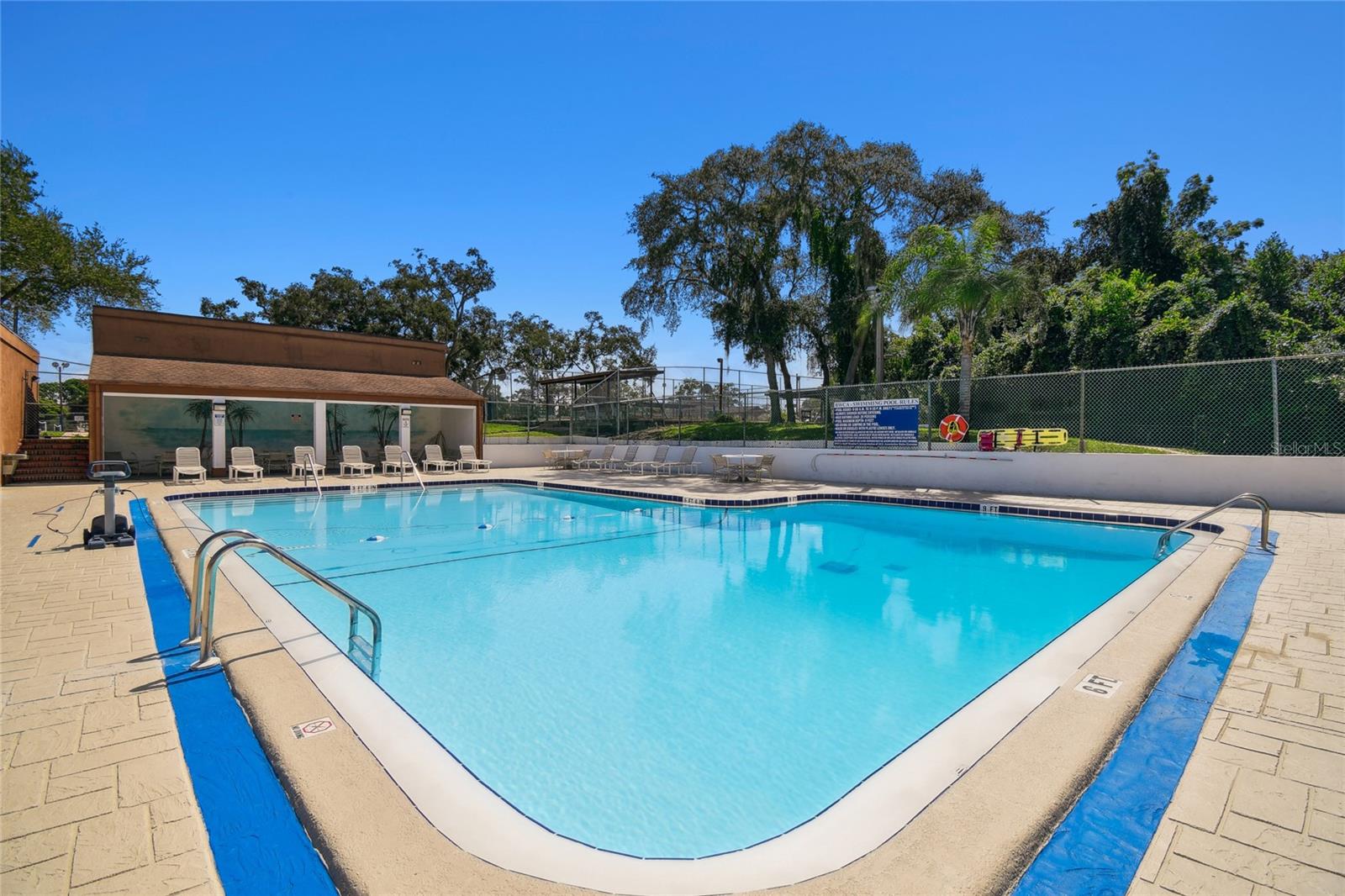 Image 63 of 67 For 7501 Woodbox Row