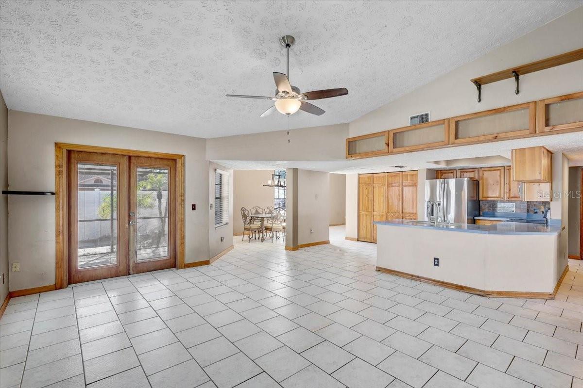 Image 14 of 70 For 1604 Southwind Drive