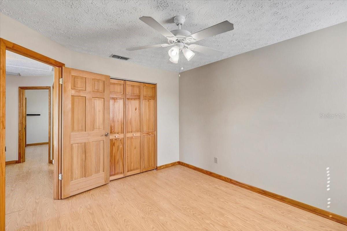 Image 36 of 70 For 1604 Southwind Drive