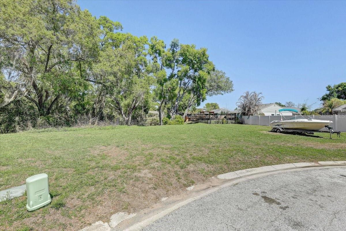 Image 4 of 70 For 1604 Southwind Drive