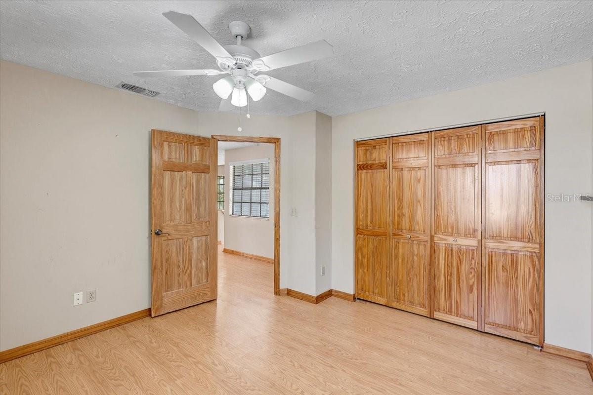 Image 40 of 70 For 1604 Southwind Drive