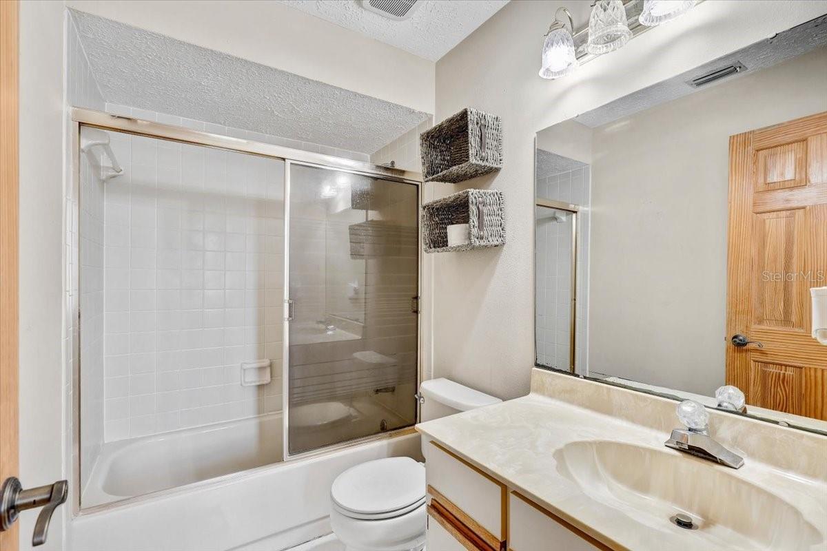 Image 42 of 70 For 1604 Southwind Drive