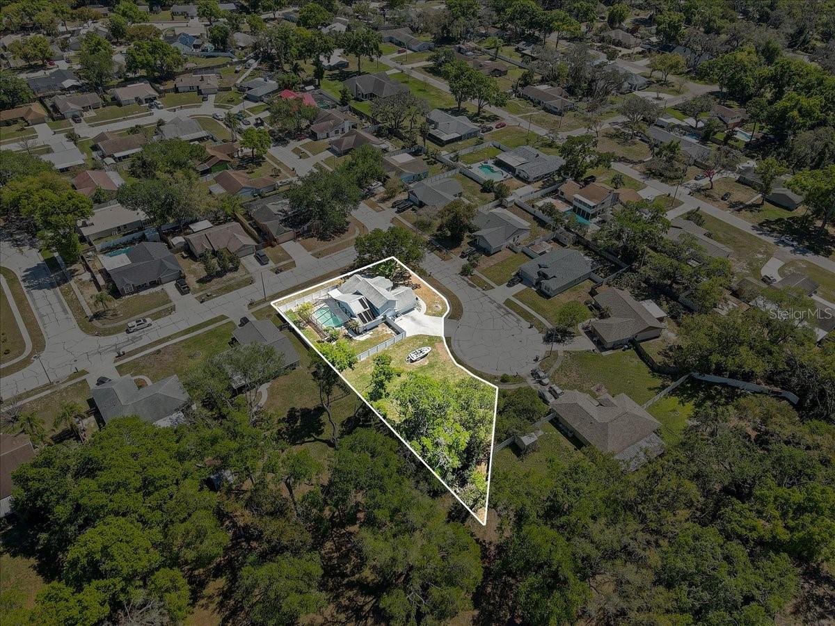 Image 5 of 70 For 1604 Southwind Drive