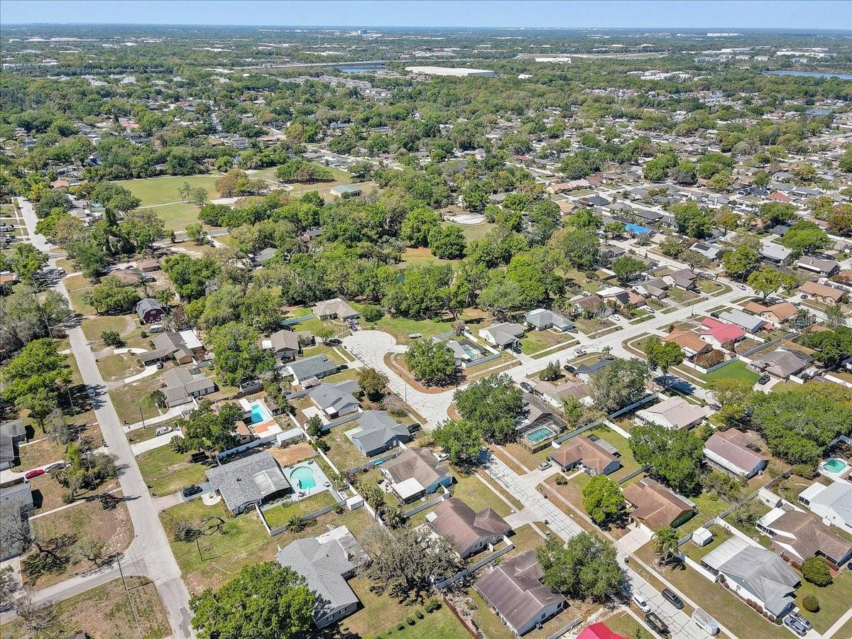 Image 50 of 70 For 1604 Southwind Drive