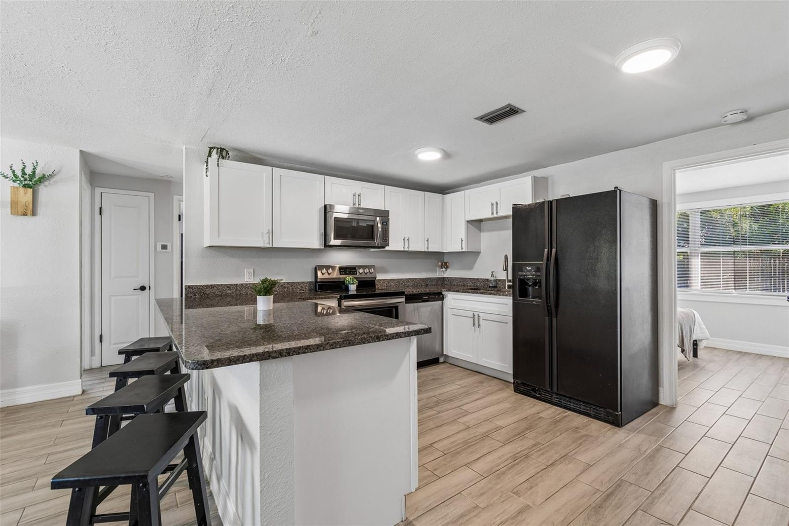 Image 10 of 47 For 8356 77th Avenue