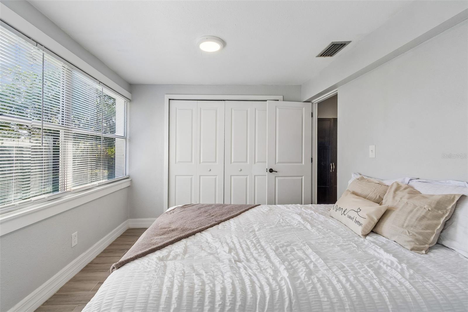 Image 16 of 47 For 8356 77th Avenue