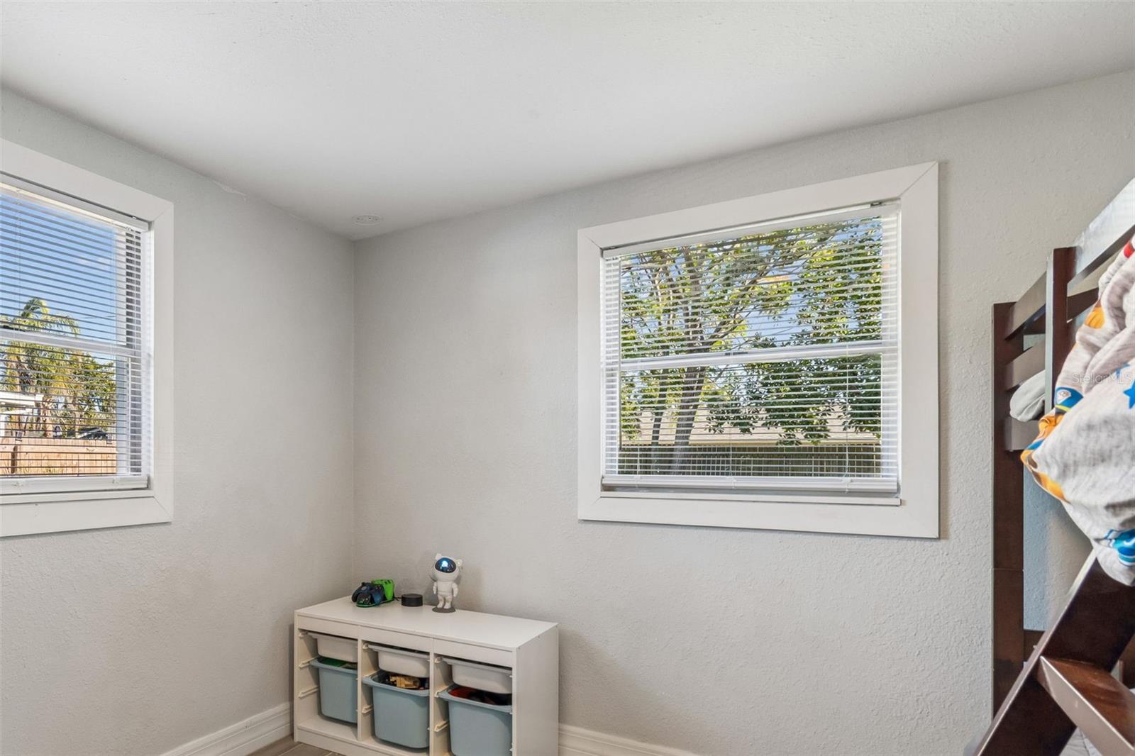 Image 25 of 47 For 8356 77th Avenue