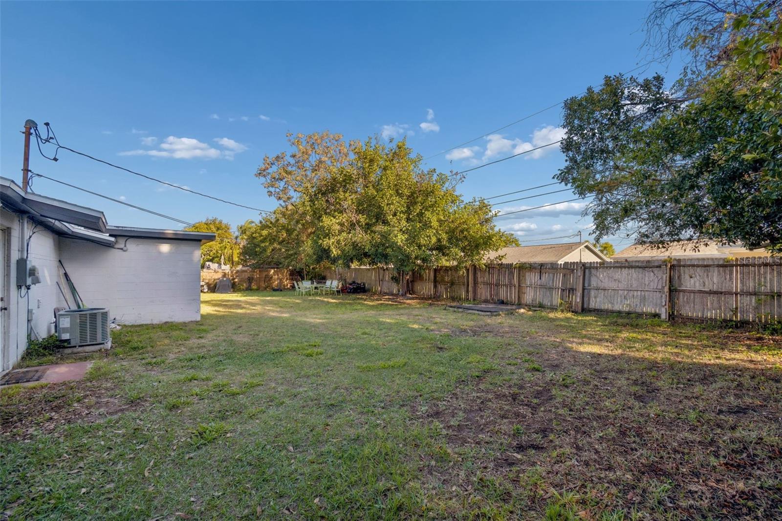 Image 27 of 47 For 8356 77th Avenue