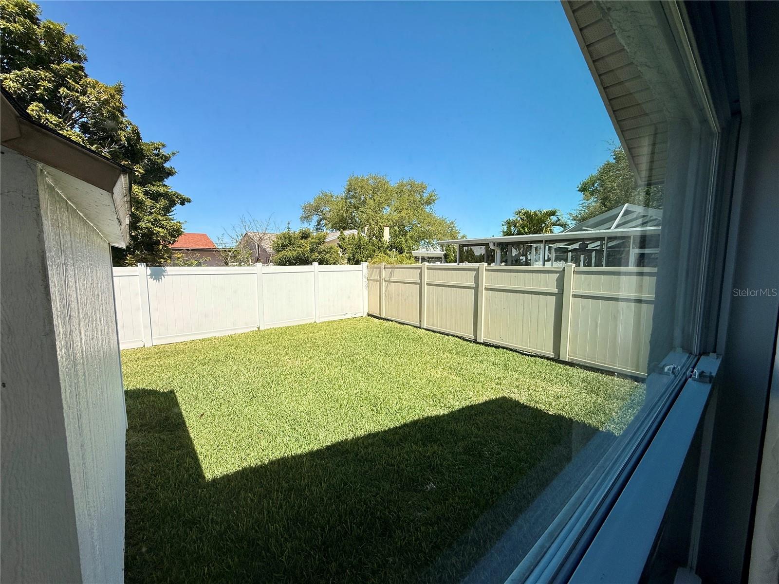 Image 24 of 30 For 8335 Somerset Drive