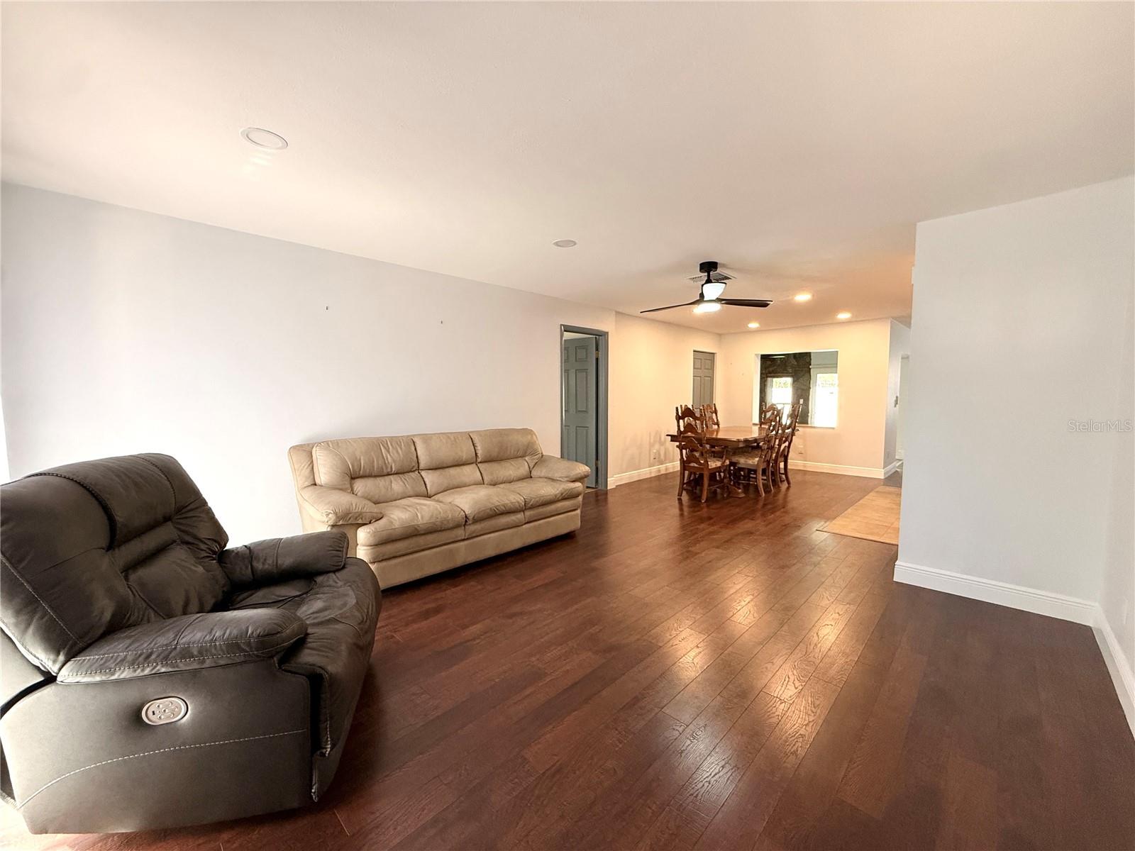 Image 27 of 30 For 8335 Somerset Drive