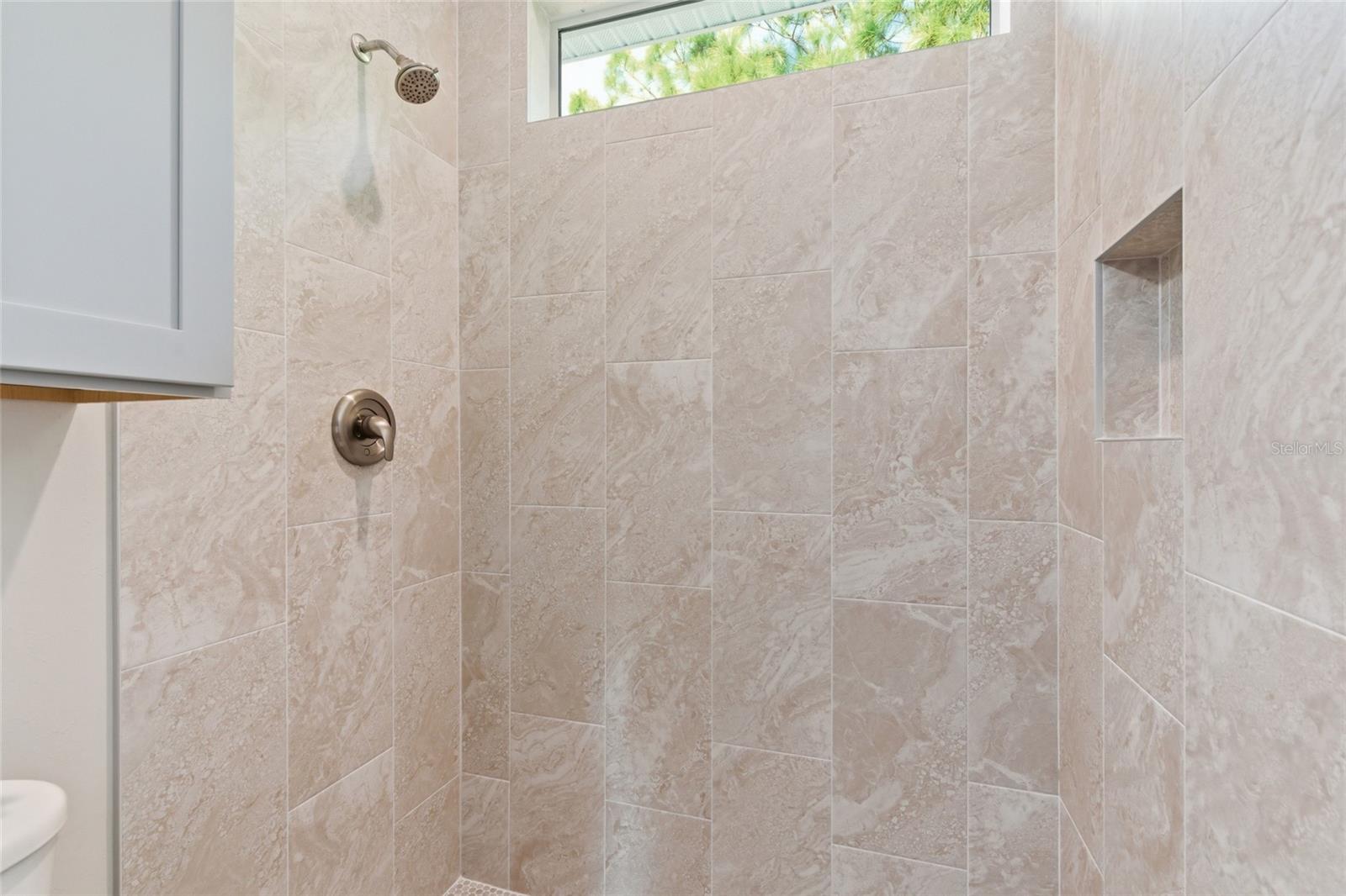 Image 15 of 38 For 11418 8th Avenue