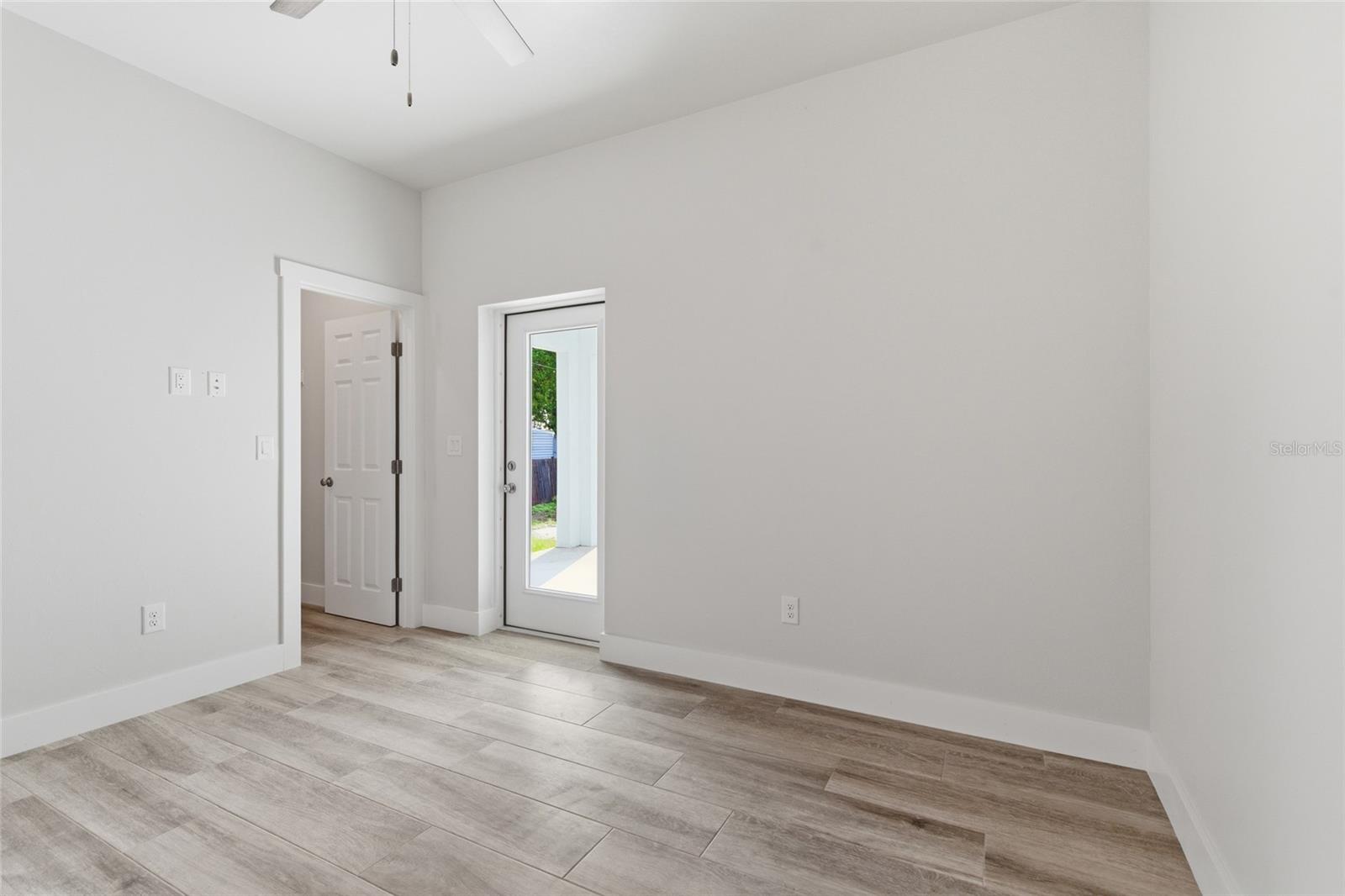 Image 19 of 38 For 11418 8th Avenue