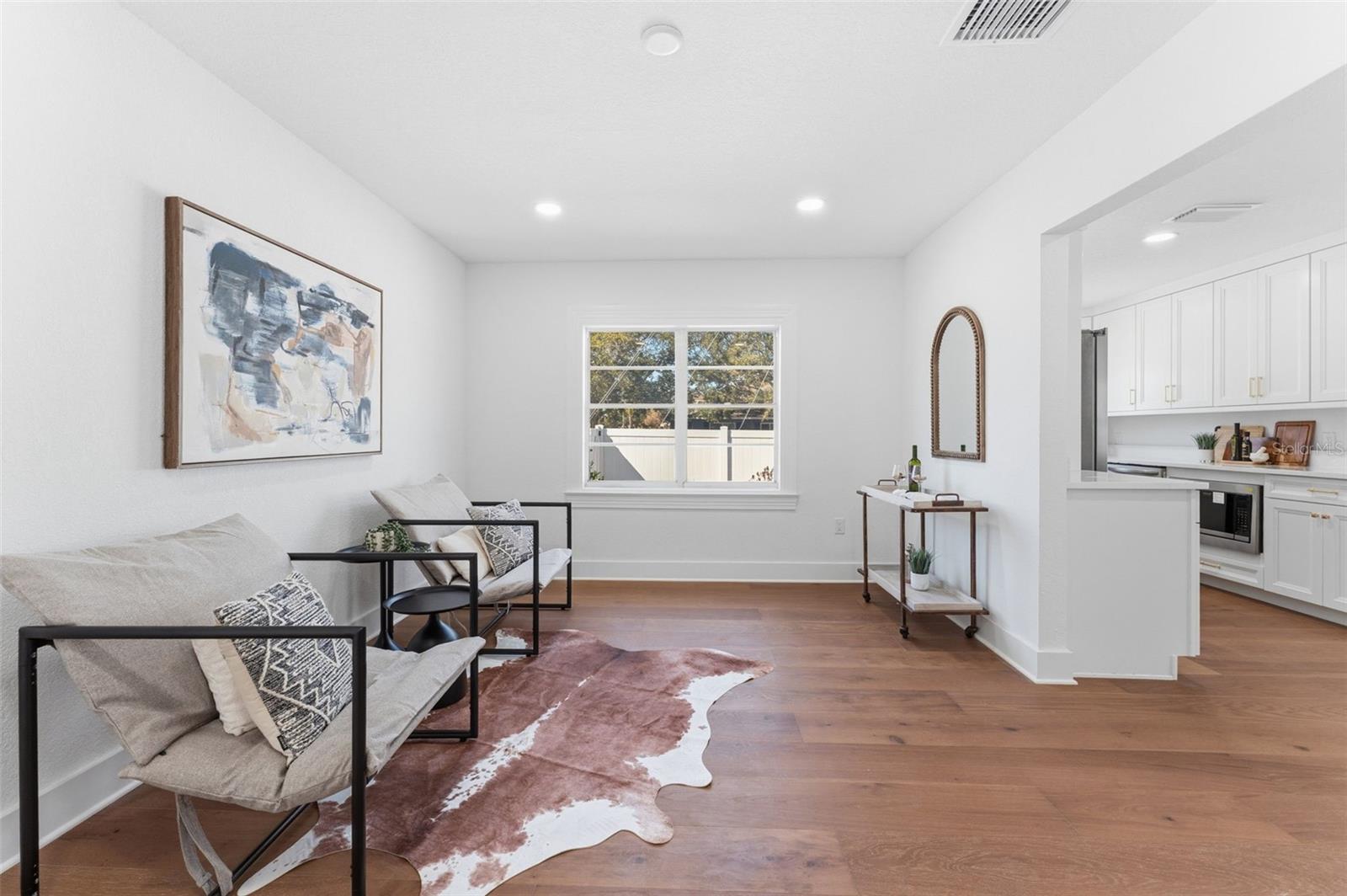 Image 6 of 39 For 3015 North B Street