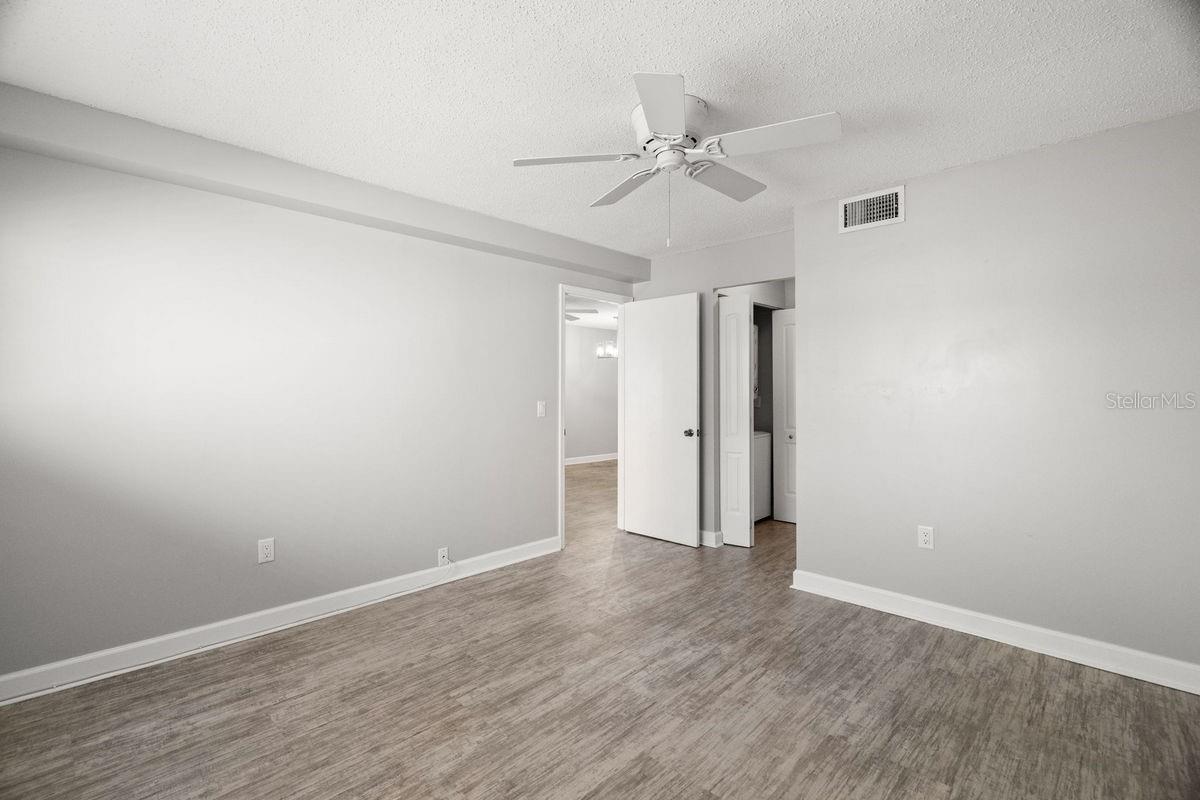 Listing photo id 15 for 1276 Mission Circle 45a