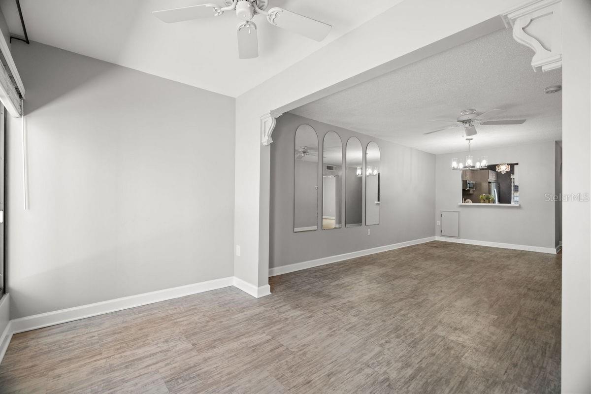 Listing photo id 25 for 1276 Mission Circle 45a