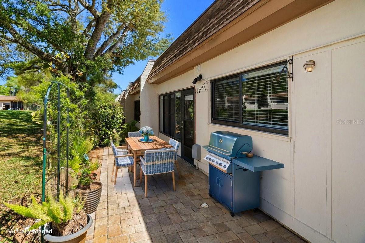 Listing photo id 27 for 1276 Mission Circle 45a