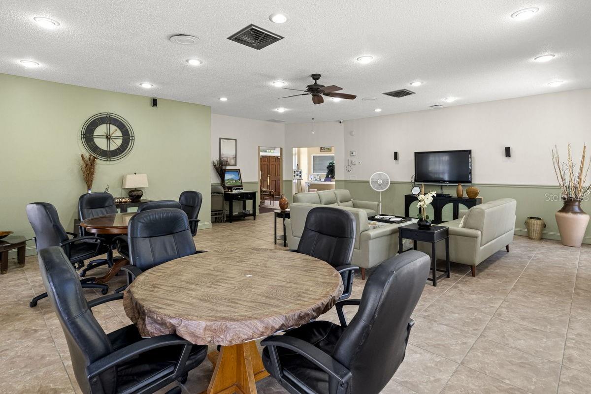 Listing photo id 36 for 1276 Mission Circle 45a