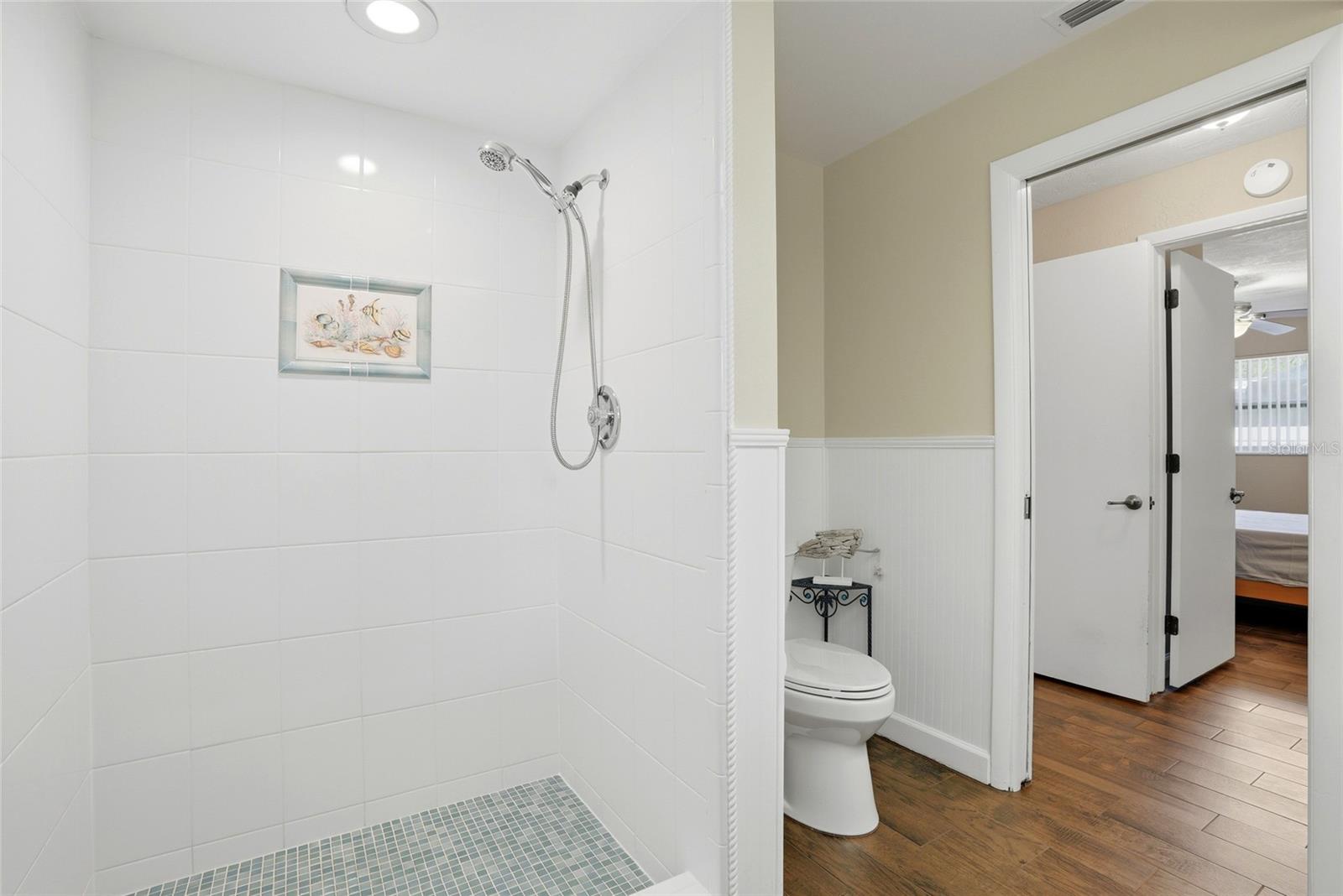 Image 26 of 47 For 2207 Willowbrook Dr