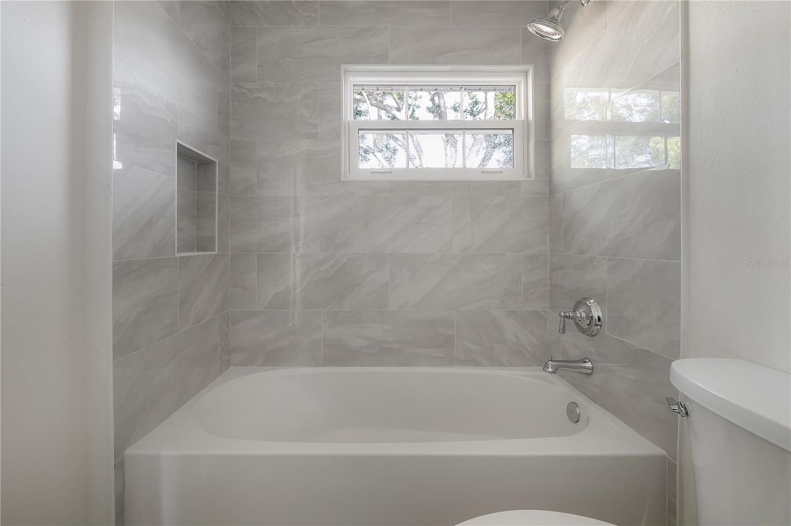 Image 17 of 34 For 3707 Leila Avenue