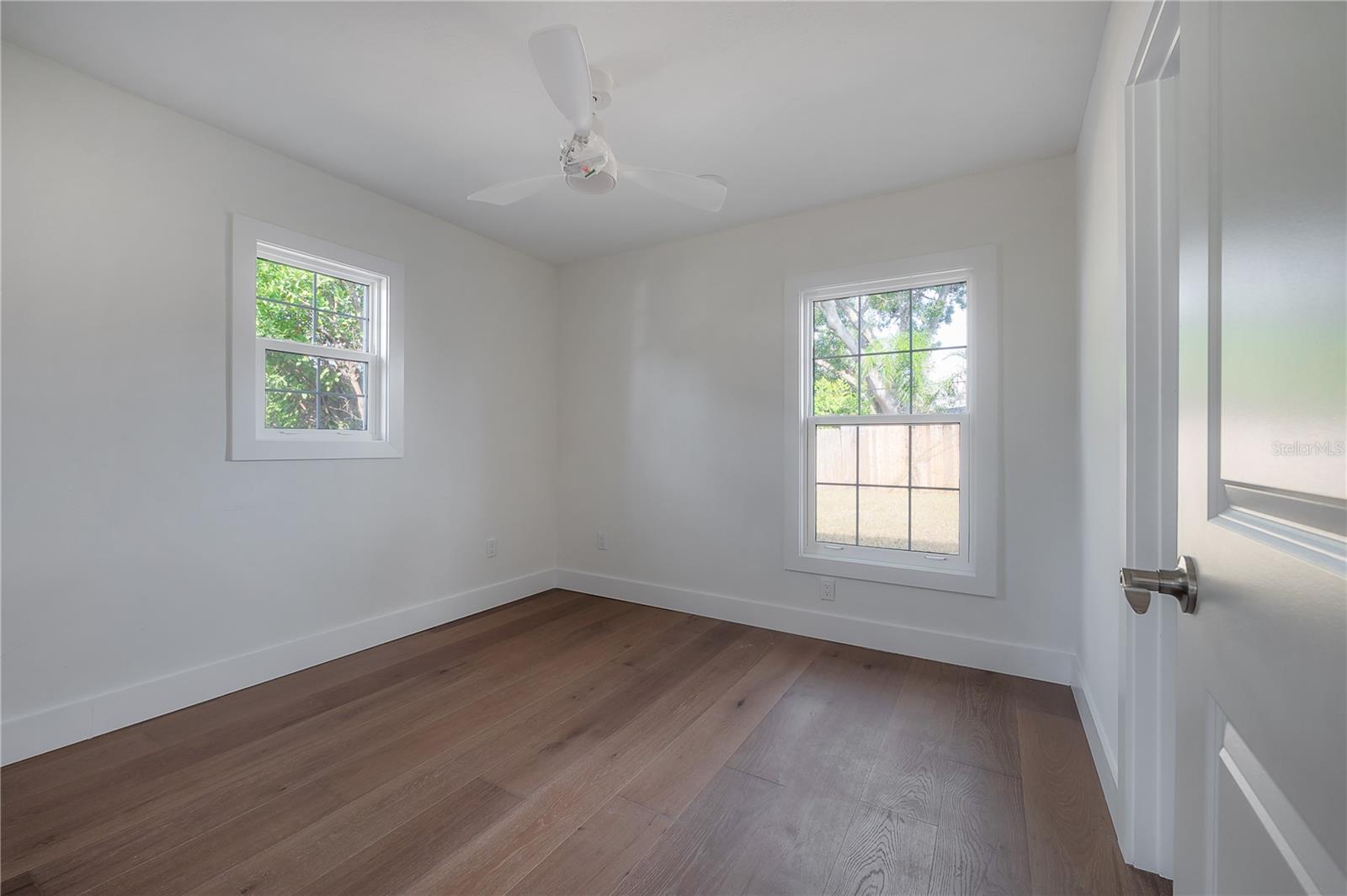 Image 25 of 34 For 3707 Leila Avenue