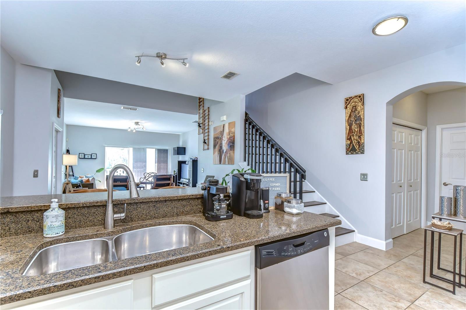 Image 23 of 50 For 8507 Sandpiper Ridge Avenue