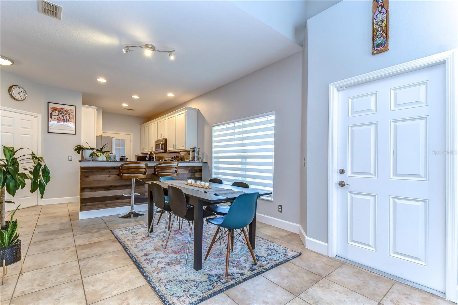 Image 8 of 50 For 8507 Sandpiper Ridge Avenue