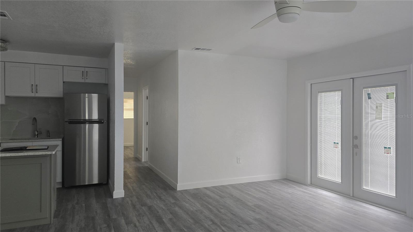 Image 12 of 36 For 2827 16th Avenue S