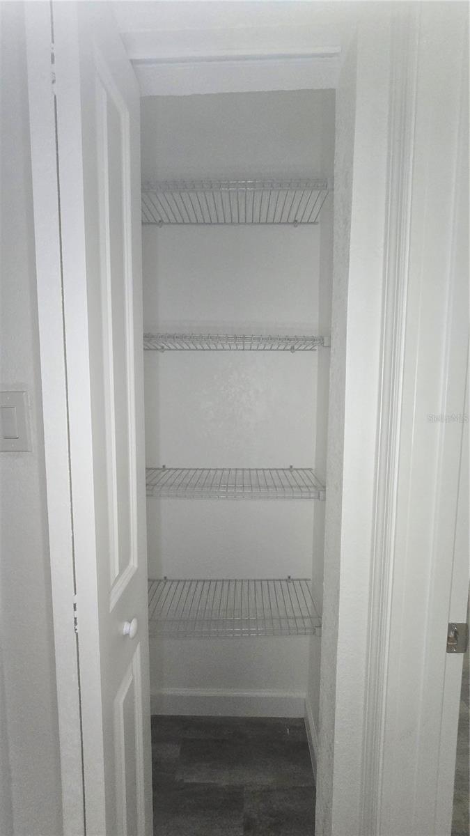 Image 22 of 36 For 2827 16th Avenue S