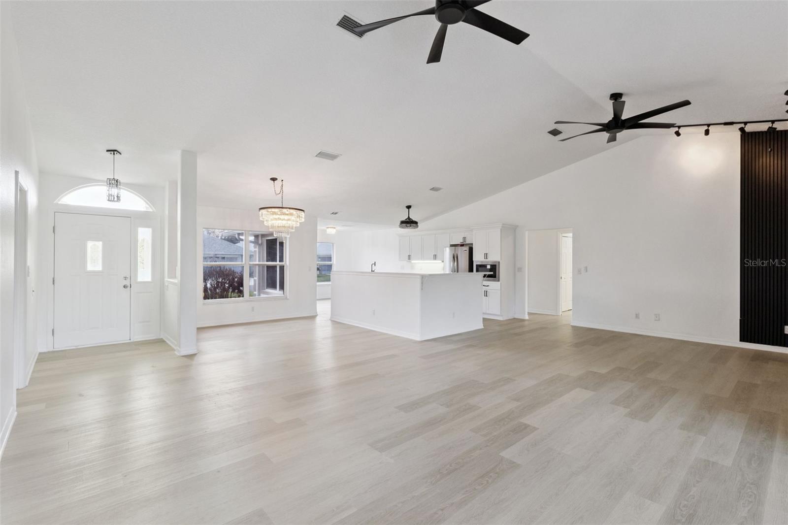 Image 8 of 47 For 5729 King James Avenue