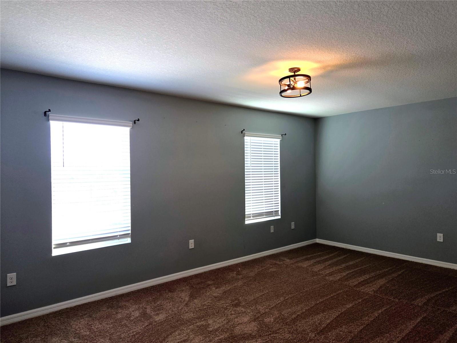 Image 17 of 43 For 109 Tierra Verde Way