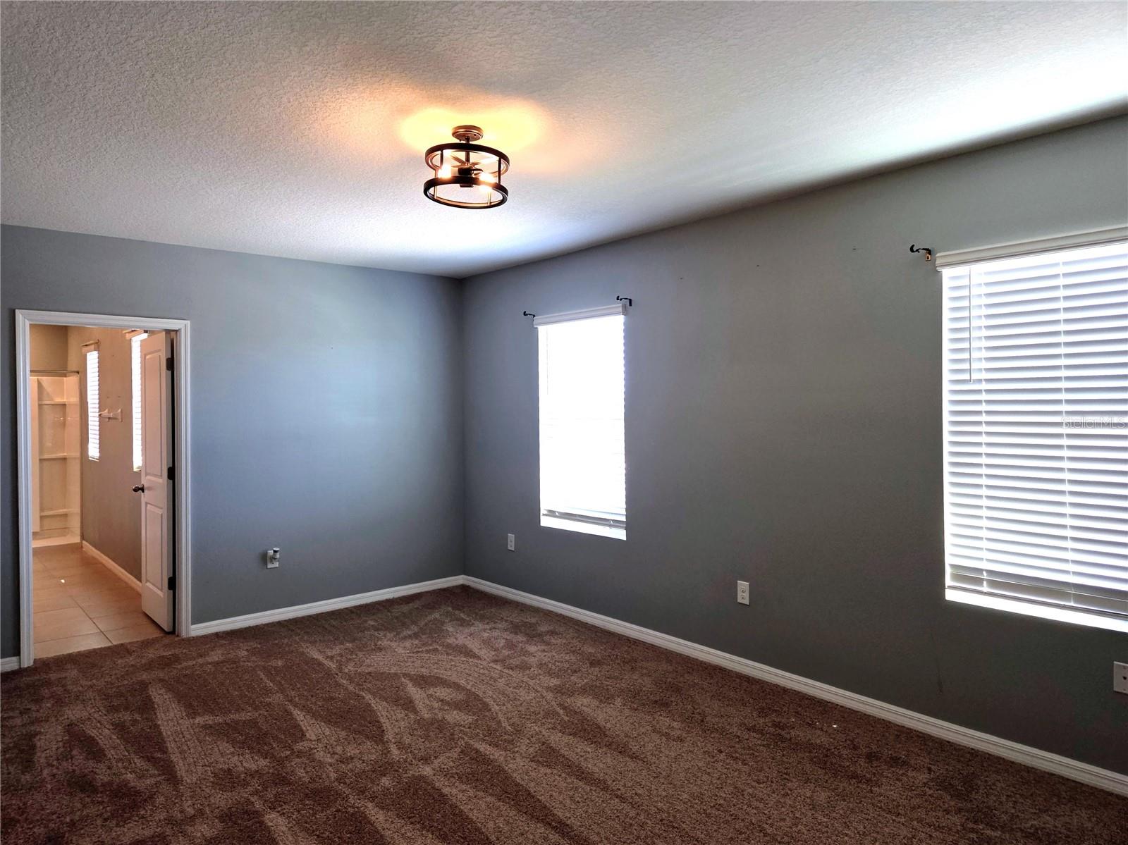 Image 20 of 43 For 109 Tierra Verde Way