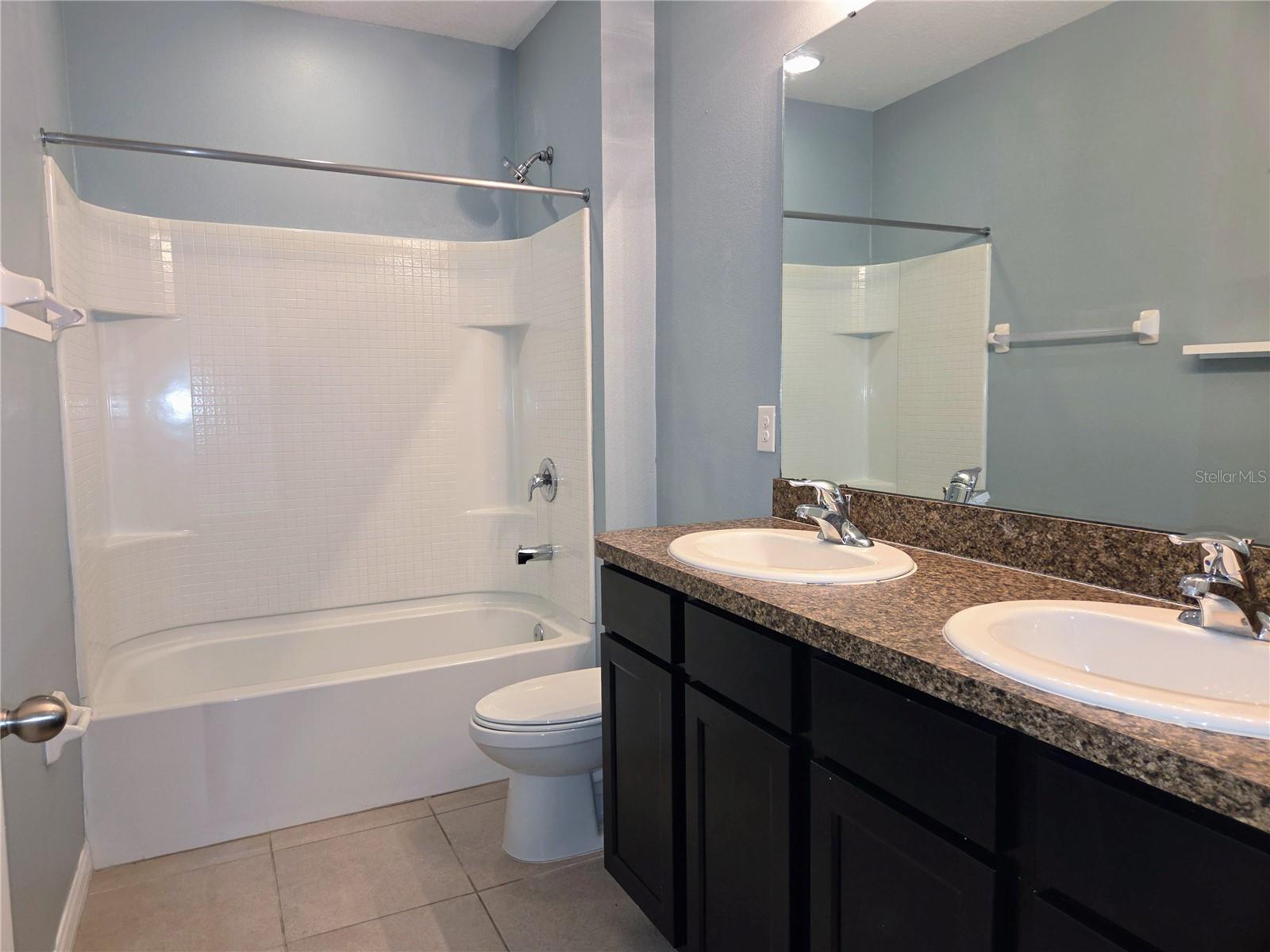 Image 29 of 43 For 109 Tierra Verde Way