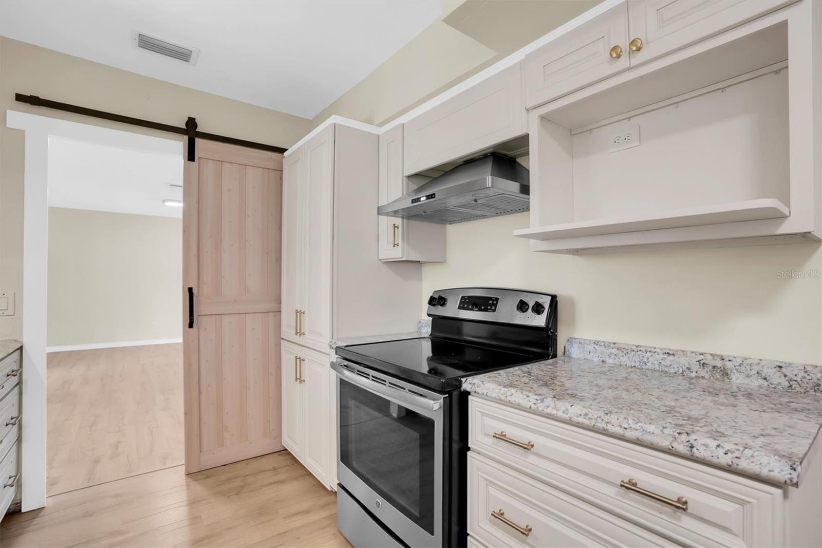 Image 9 of 32 For 2214 Duncan Drive