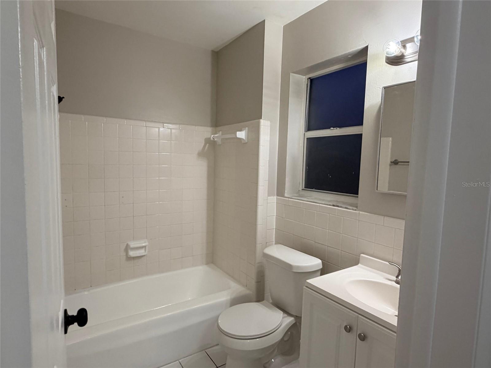 Image 9 of 10 For 1233 Newhope Road