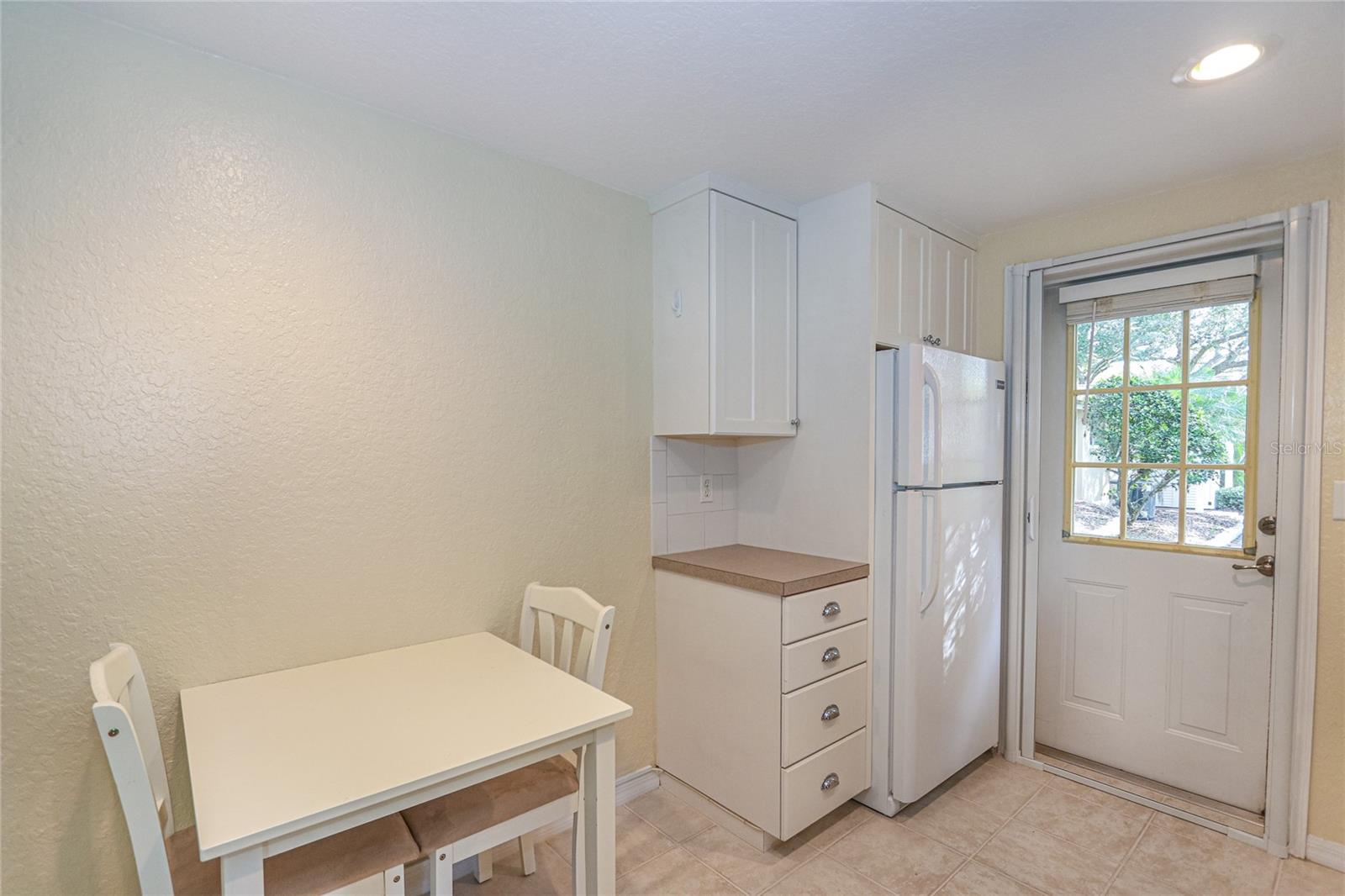 Image 3 of 26 For 330 5th Avenue N