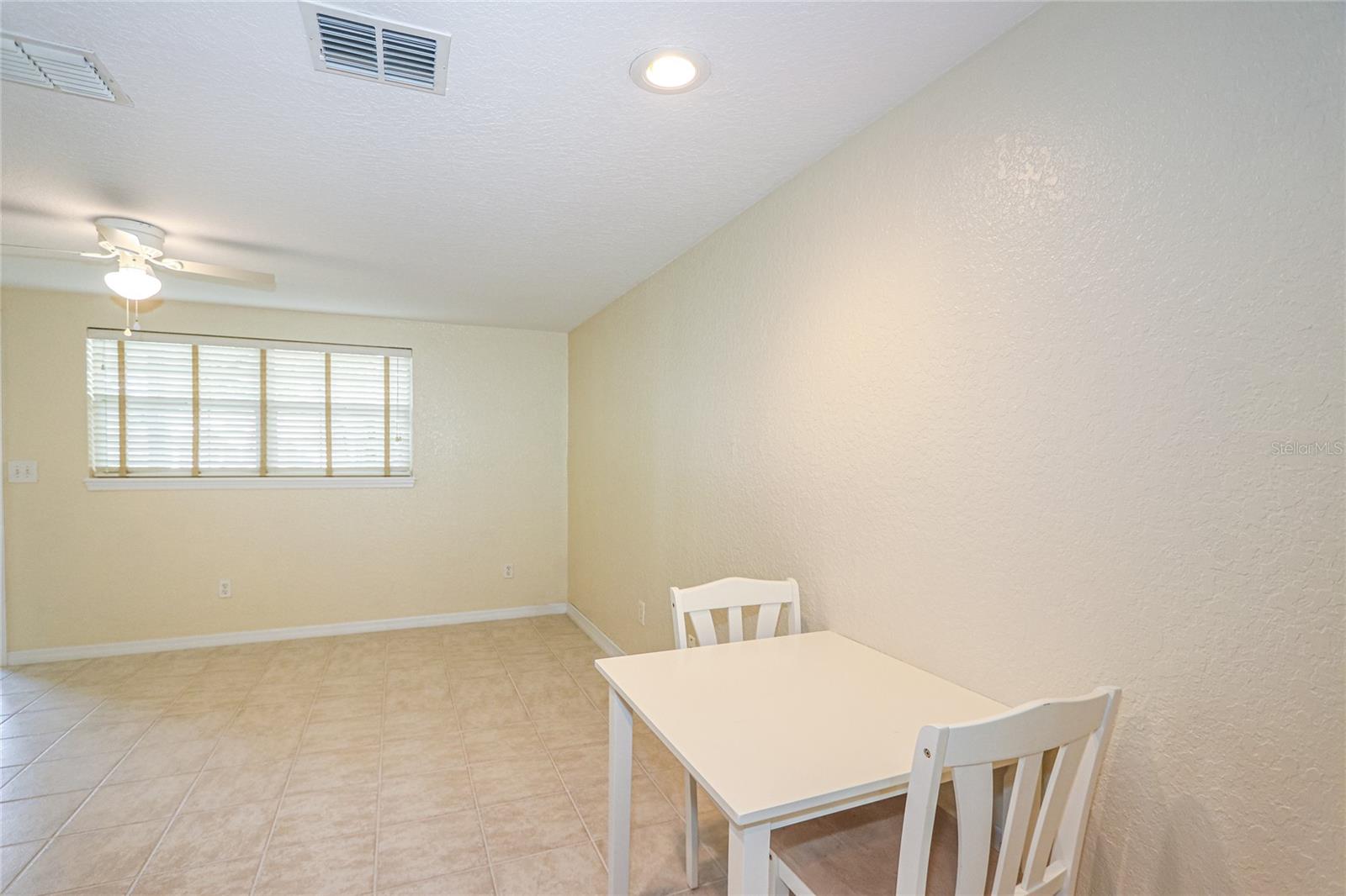 Image 5 of 26 For 330 5th Avenue N