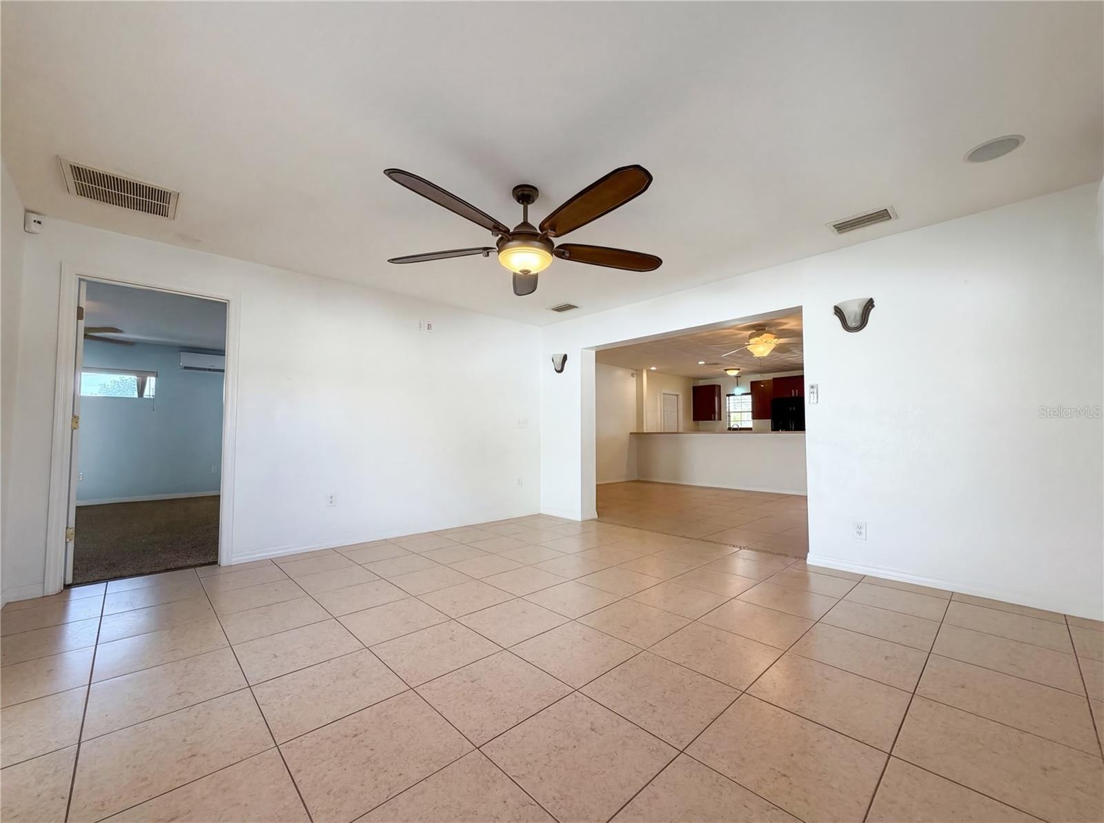 Image 4 of 26 For 4013 52nd Street Court W