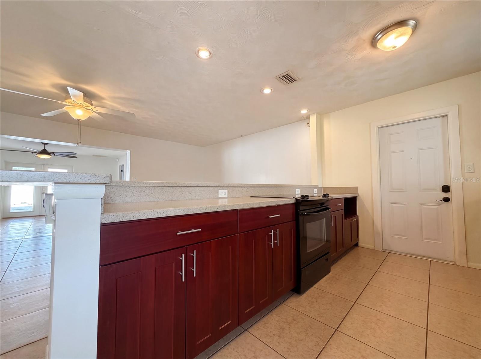 Image 9 of 26 For 4013 52nd Street Court W